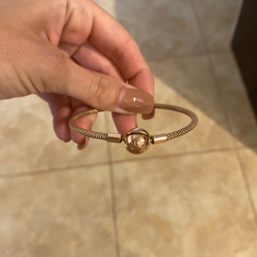 Pandora rose gold bracelet